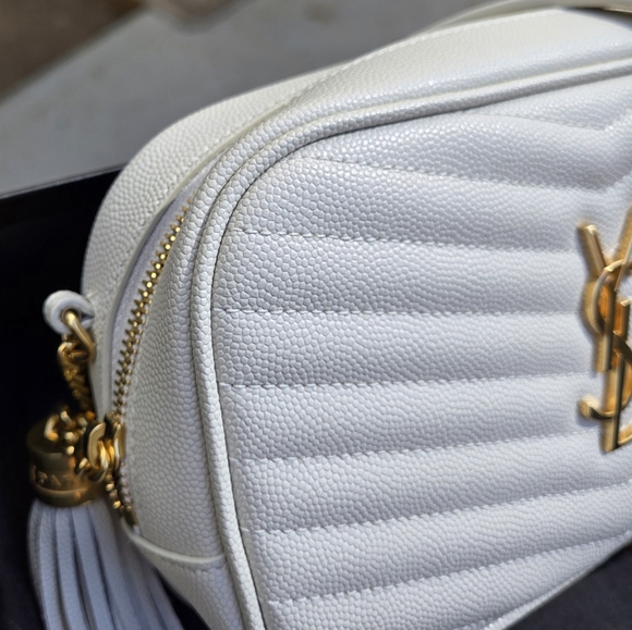 SAINT LAURENT YSL Mini Lou Matelassé Camera Bag Crema Soft, Grainy Leather - Picture 4 of 16